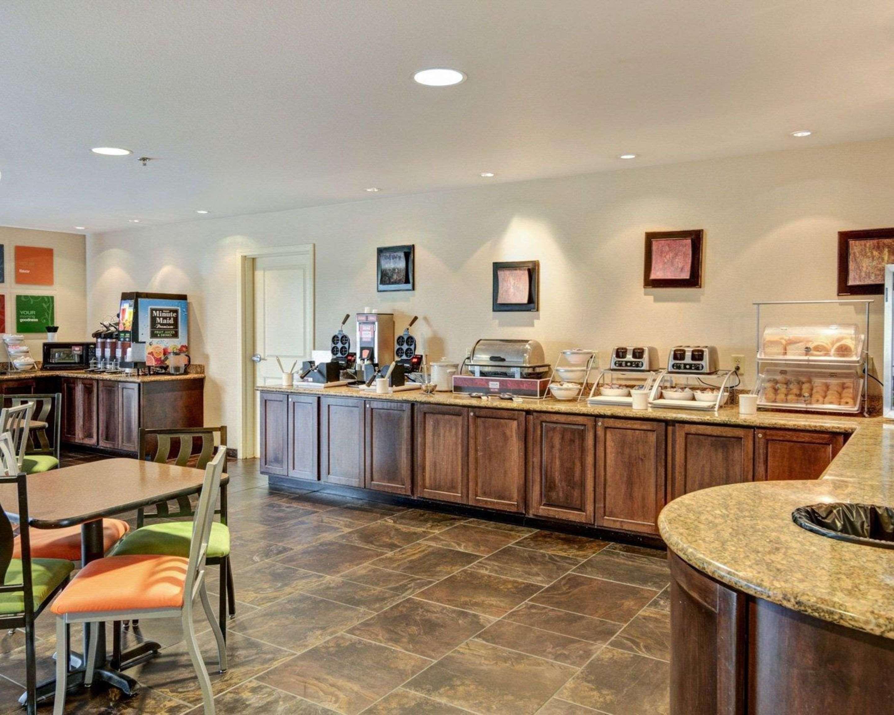 Comfort Suites Near Hot Springs Park מראה חיצוני תמונה
